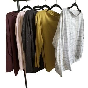Lot 5- Lululemon Back In Action Size L/ XL Bundle Deal